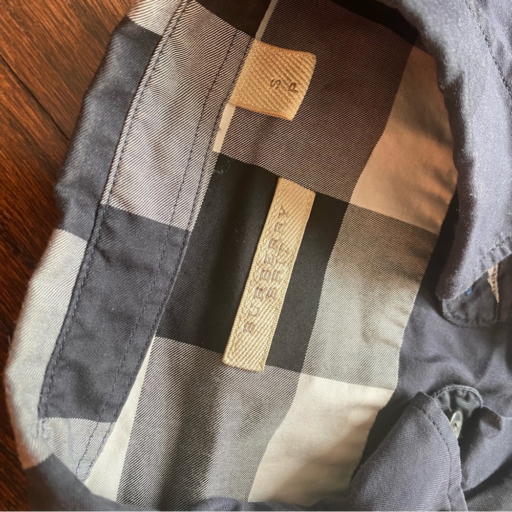 Burberry shirt - Picture 4 of 6